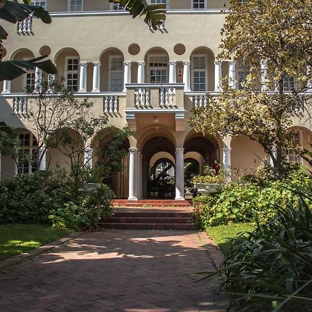 Victoria Court Two Bedroom Oasis In Trendy Long St Cape Town Eksteriør bilde