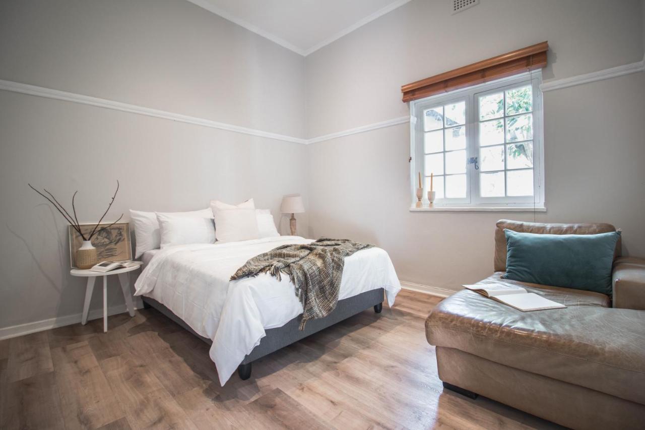 Victoria Court Two Bedroom Oasis In Trendy Long St Cape Town Eksteriør bilde